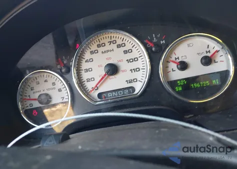 2004 Ford F-150 из США, поврежденный, VIN 1FTPW14504KD59559